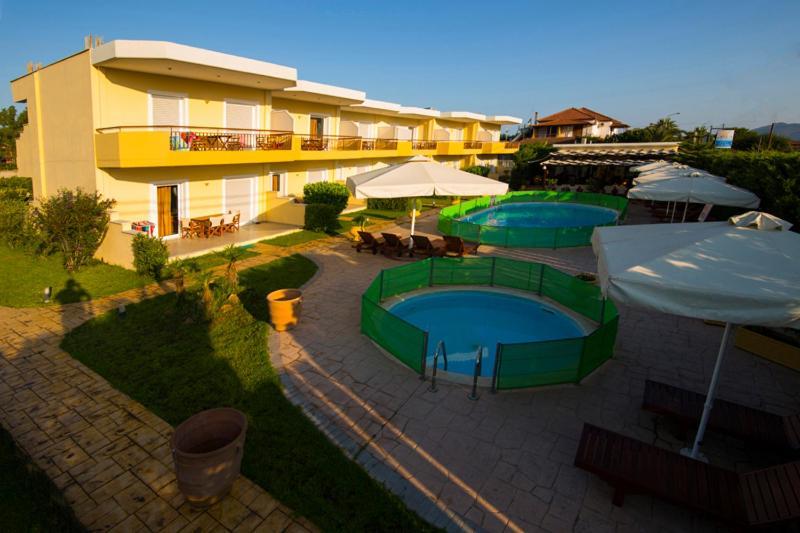 Vakis Apartments Zacharo Exterior foto